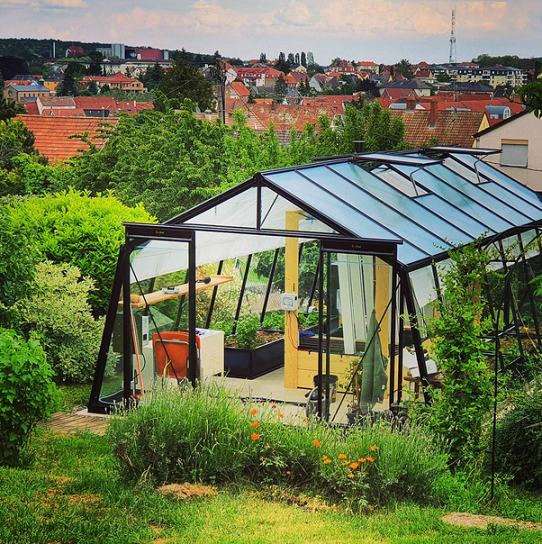 Das autarke Food-Gewächshaus – Selbstversorgung