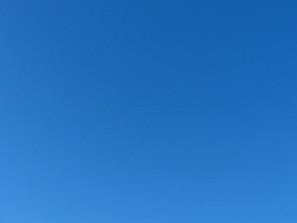 Atlantisblauer Himmel