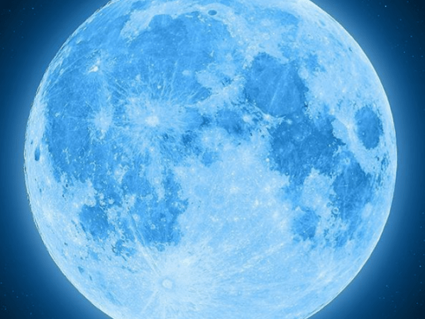 Blauer Vollmond